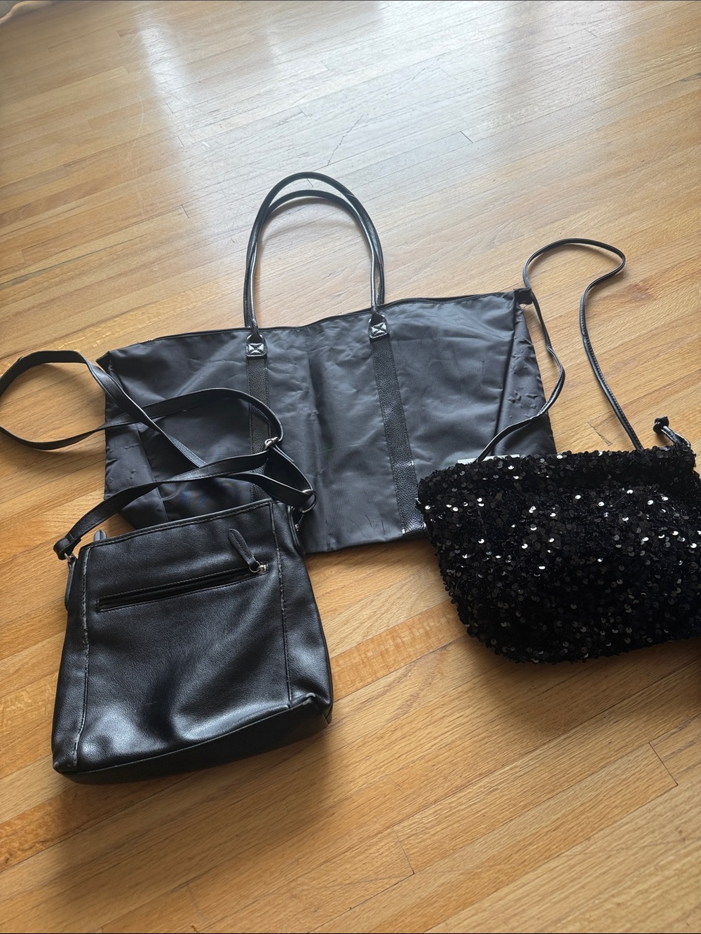 3 Bag Lot - Picture 2 of 2